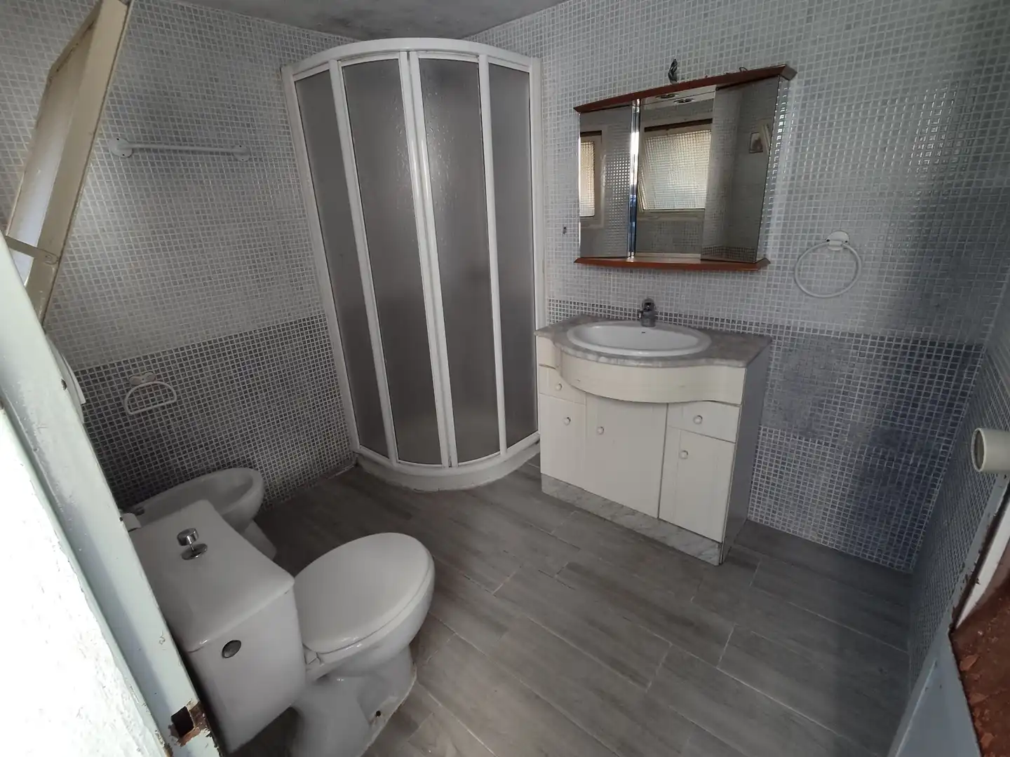 Bathroom of Houses for sale in Burguillos del Cerro