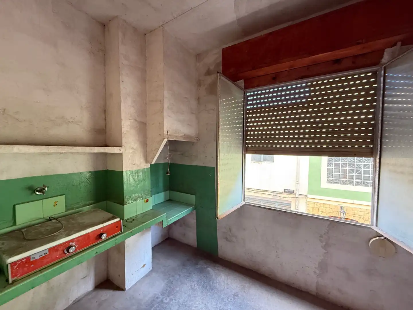 Kitchen of Buildings for sale in Llutxent