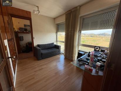 Living room of Flat for sale in Mataró  with Heating and Balcony