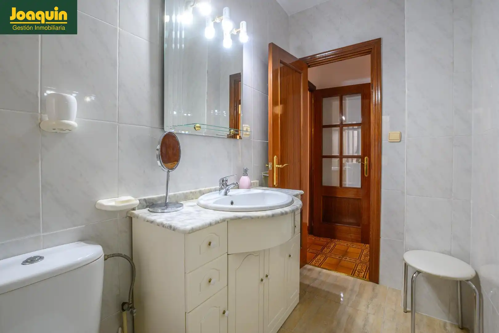 Baño de Piso en venta en Córdoba