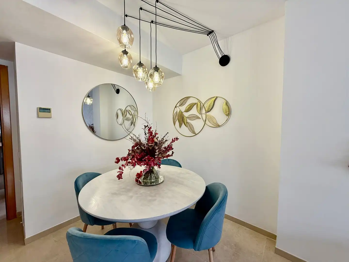 Comedor de Dúplex en venta en Cornellà de Llobregat con Balcón