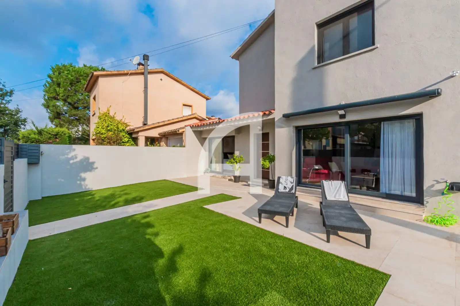 House with balcony for sale in Eduard Corbella, de, imagen 3