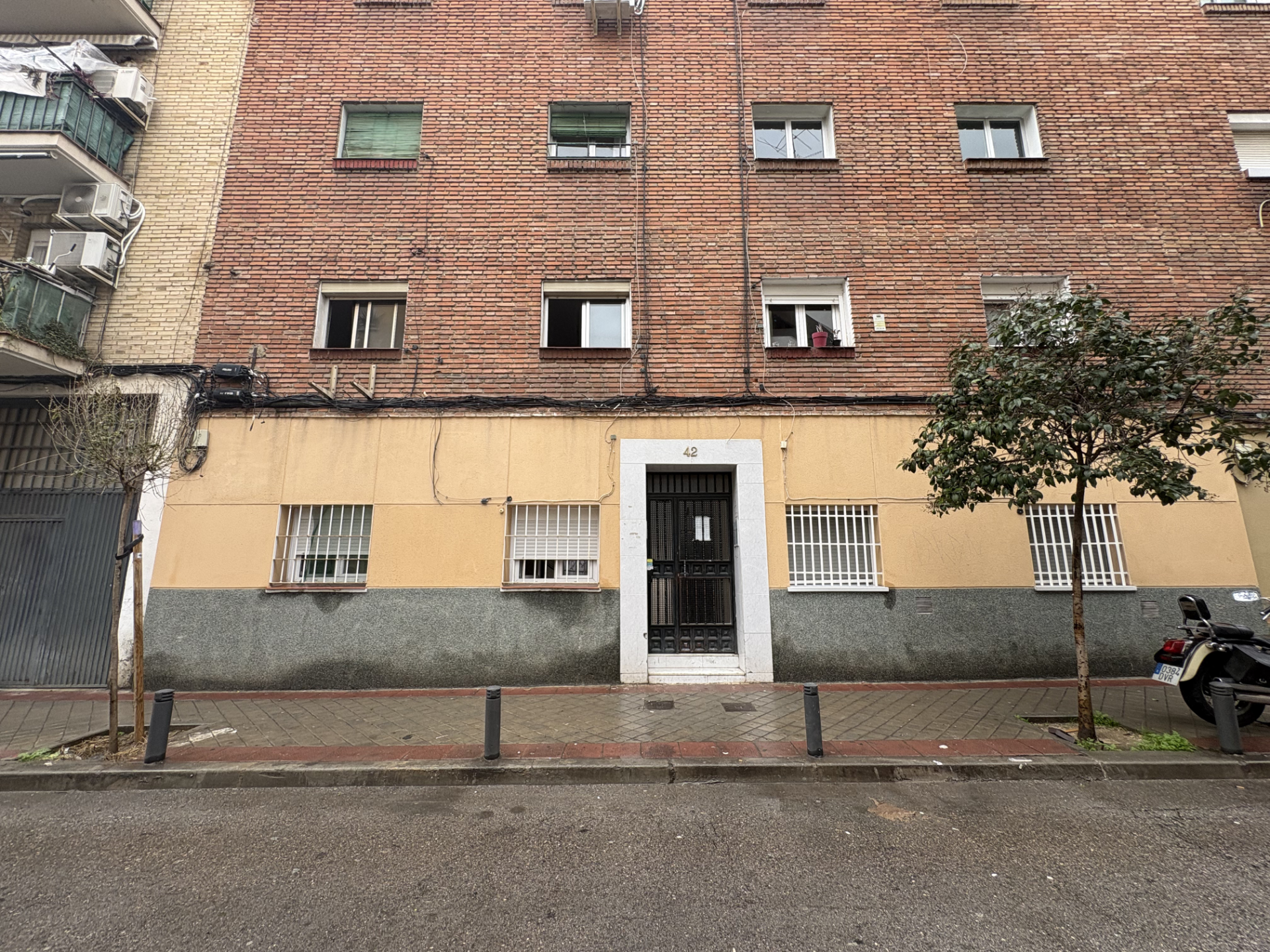 Vista exterior de Apartament en venda en  Madrid Capital