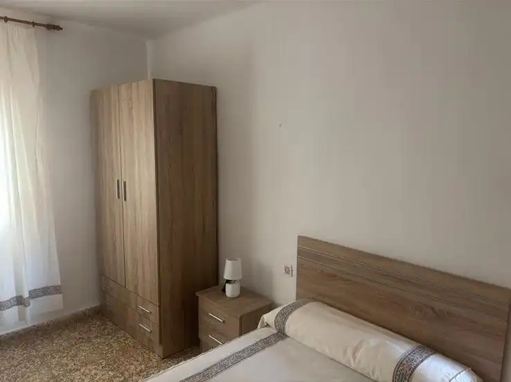 Habitación de Piso en venta en Almería con Aire acondicionado y Balcón