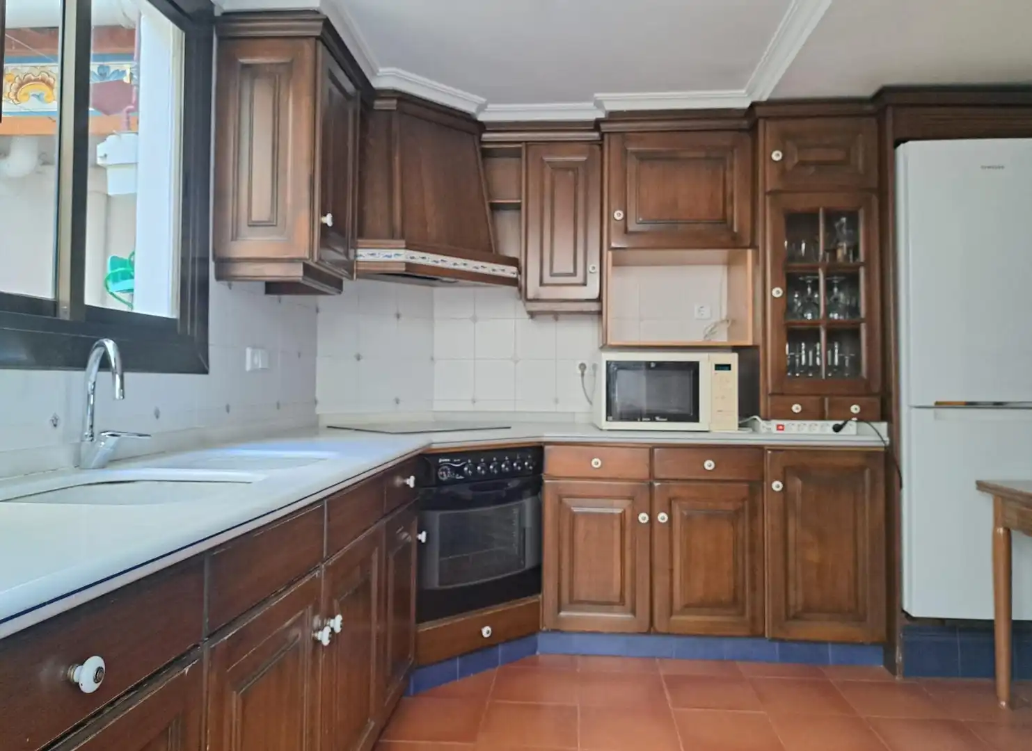 Kitchen of Flat for sale in Requena  with Heating, Parquet flooring and Terrace