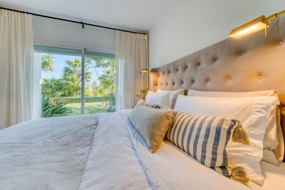 Habitación de Planta baja en venta en Casares con Aire acondicionado, Jardín privado y Terraza