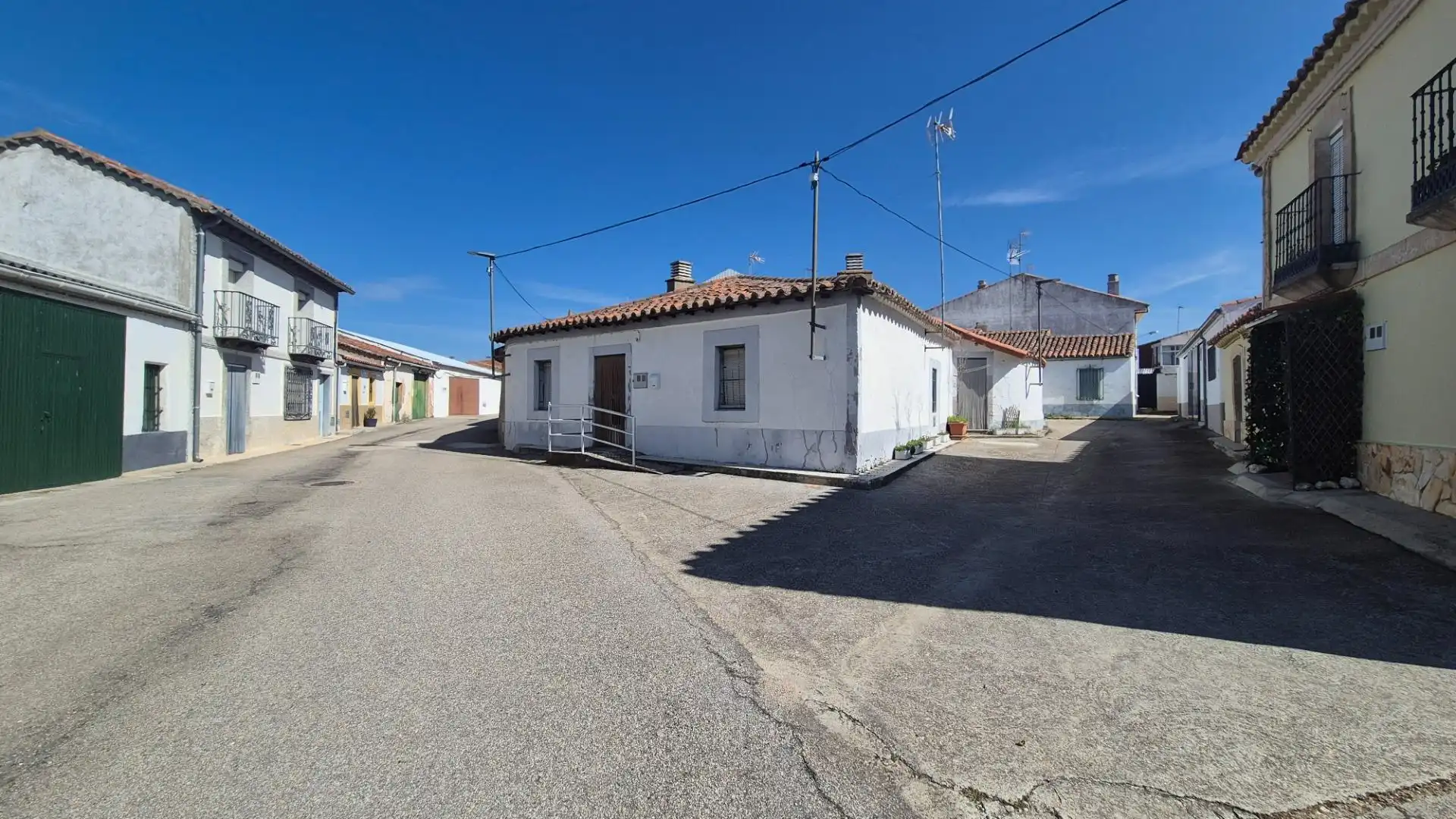 Vista exterior de Casa o chalet en venta en Barbadillo con Amueblado