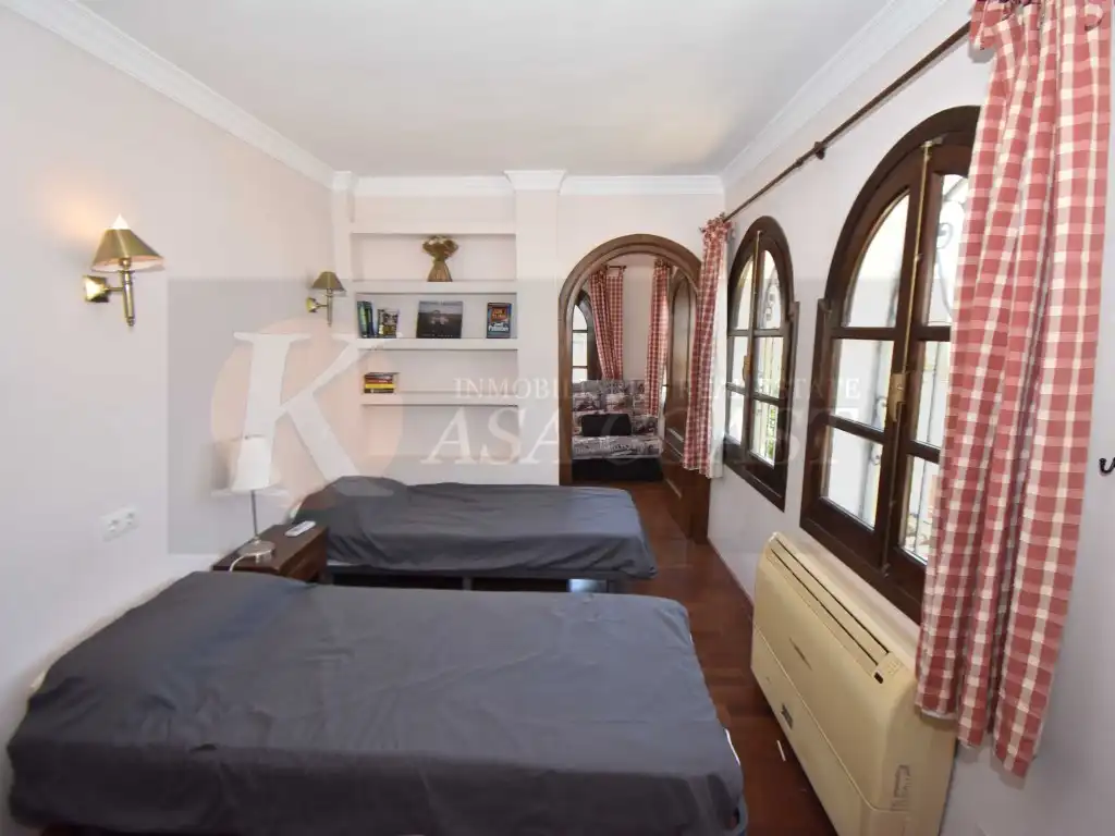 Habitación de Casa adosada en venta en Fuengirola con Aire acondicionado, Jardín privado y Terraza