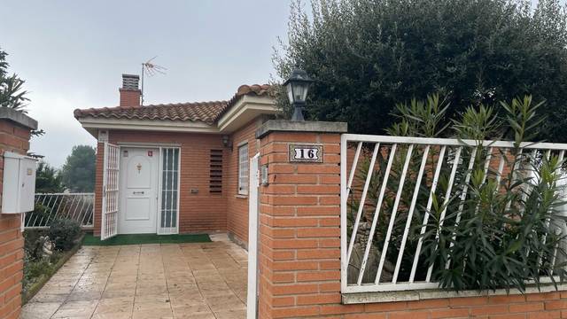 Casa-chalet en Venta en Vilagrassa