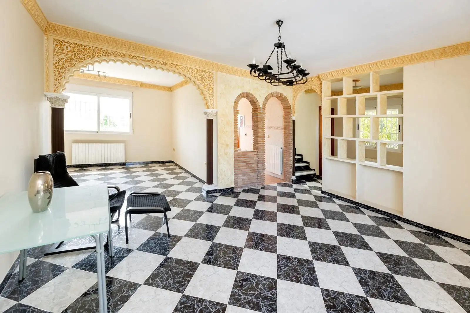House with pool for sale in Calle de Camacha, imagen 3