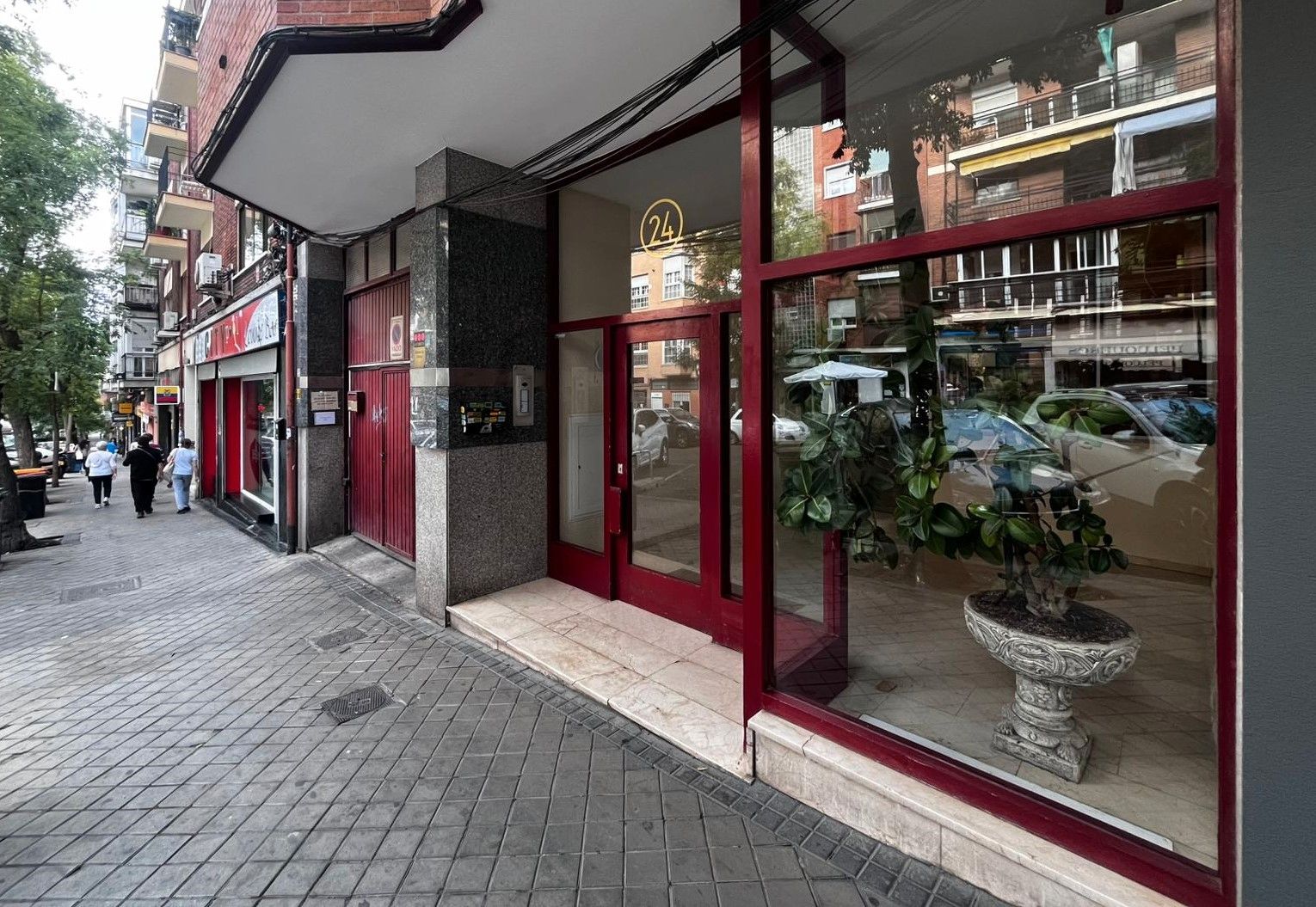 Garage zur Miete in Calle de Emilio Ferrari, 24, Pueblo Nuevo, Ciudad Lineal