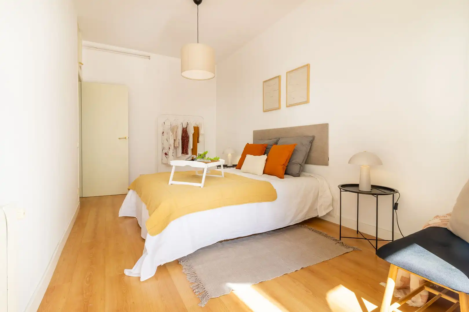 Habitación de Piso en venta en Barcelona con Calefacción, Terraza y Balcón