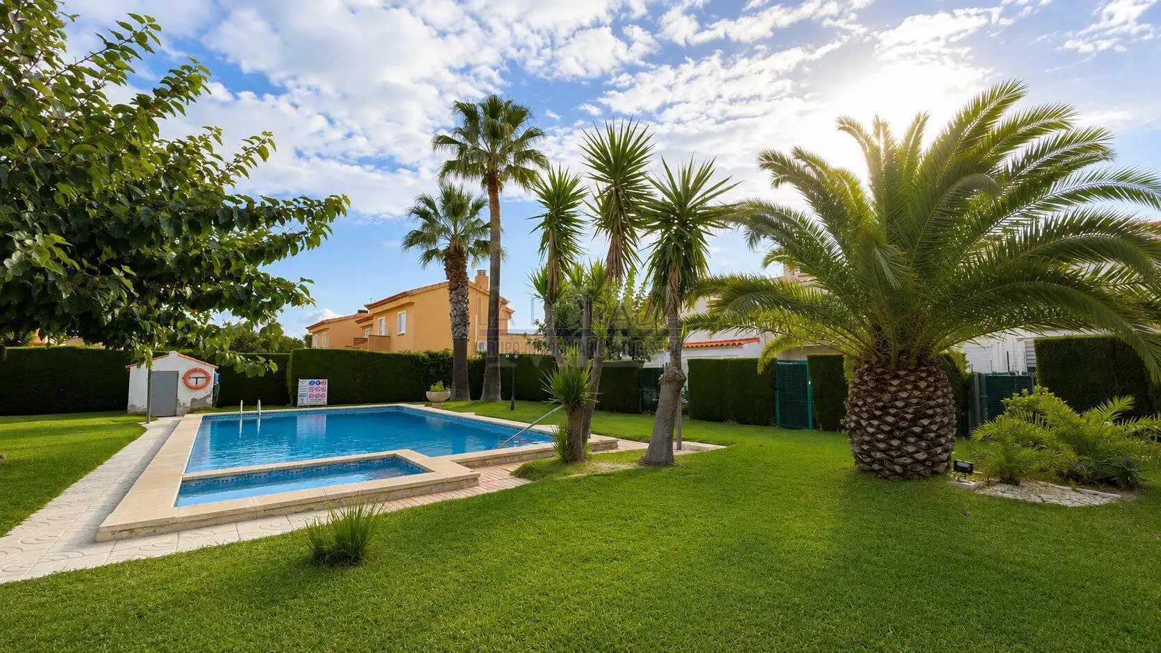 Adossat amb terrassa en venda a Miami Platja