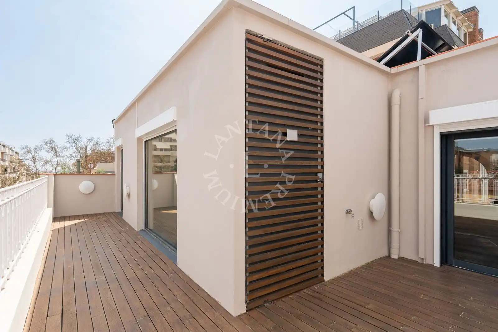 Terraza de Casa o chalet en venta en Barcelona con Calefacción y Terraza
