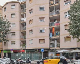 Exterior view of Flat for sale in Santa Coloma de Gramenet