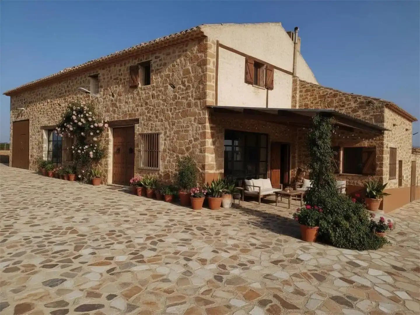 Vista exterior de Piso en venta en Jumilla