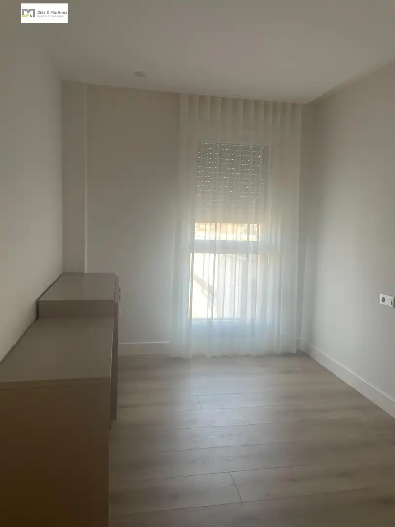 Bedroom of Flat for rent in León Capital   with Heating, Parquet flooring and Terrace