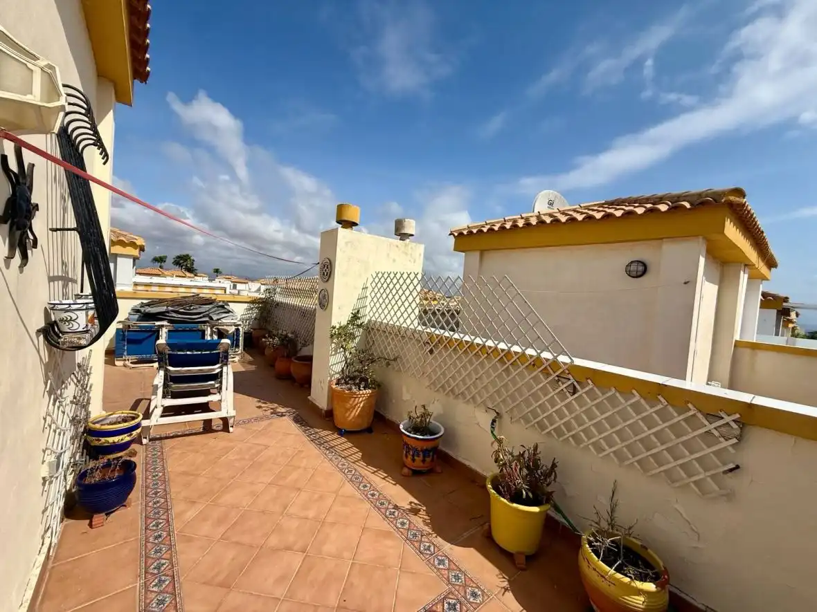 Terrasse von Wohnungen zum Verkauf in Santa Pola mit Heizung, Terrasse und Schwimmbad