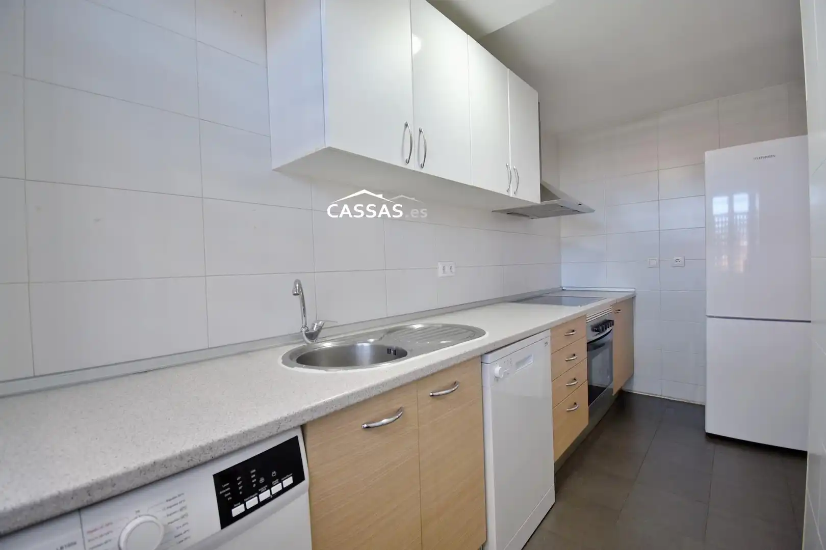 Cuina de Àtic en venda en Torrejón de Ardoz amb Calefacció, Terrassa i Traster