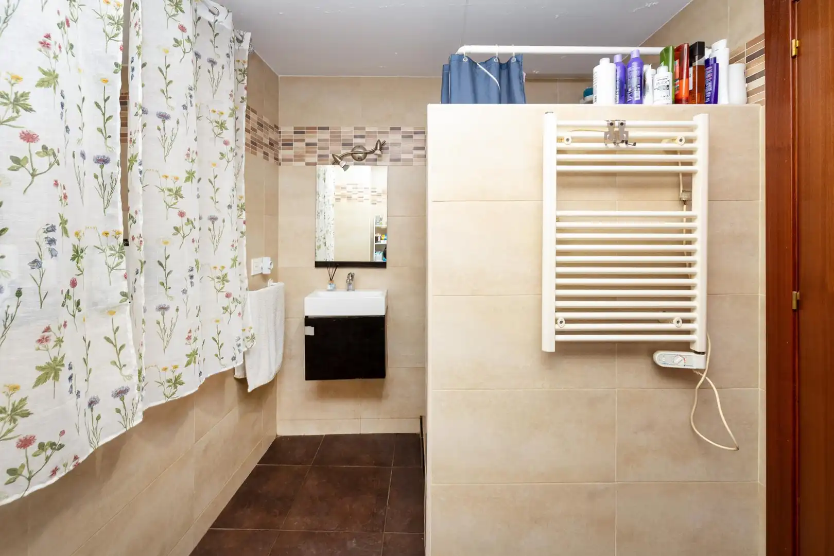 Baño de Local en venta en Huélago