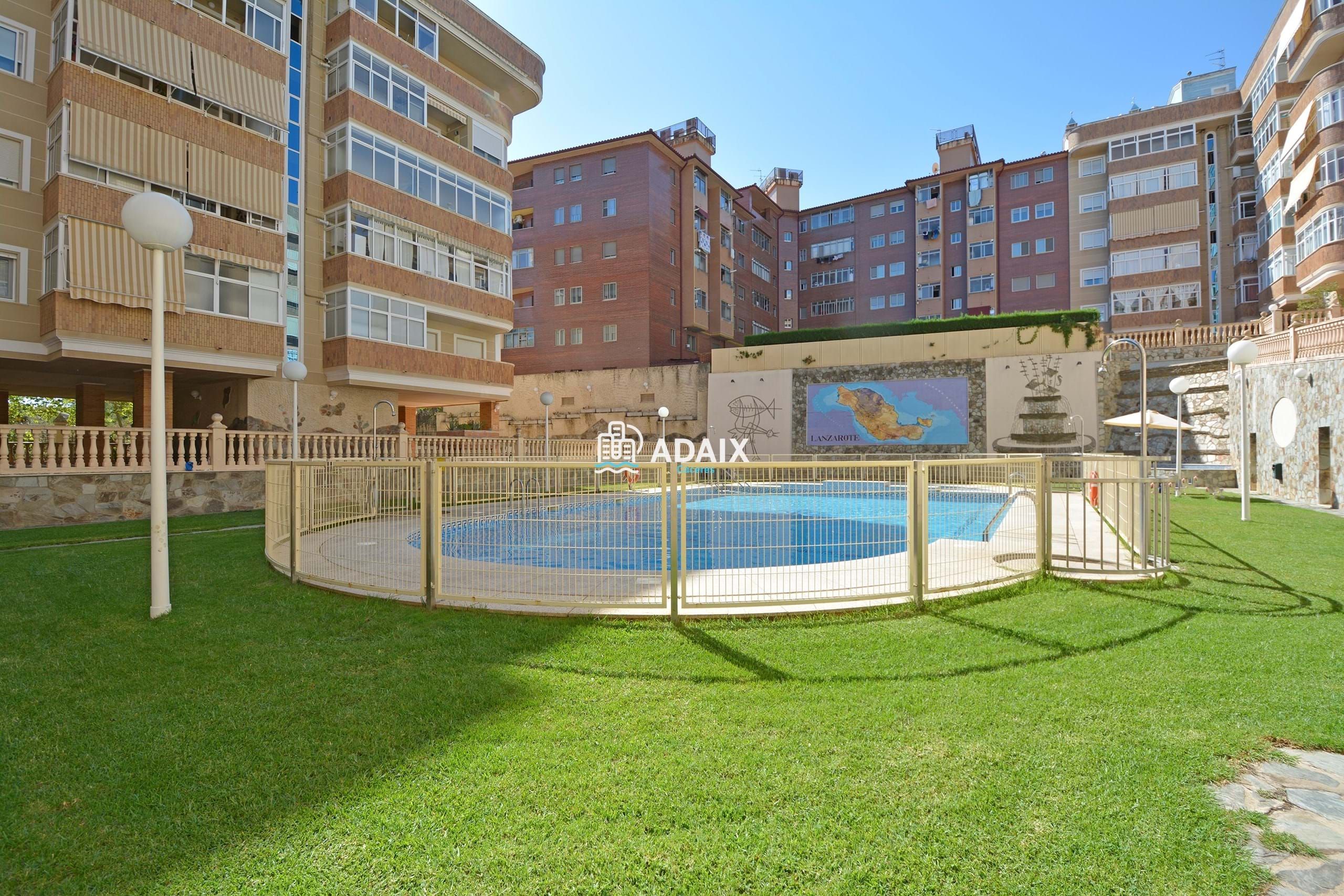 Swimming pool of Flat for sale in Cáceres Capital  with Air Conditioner, Heating and Terrace