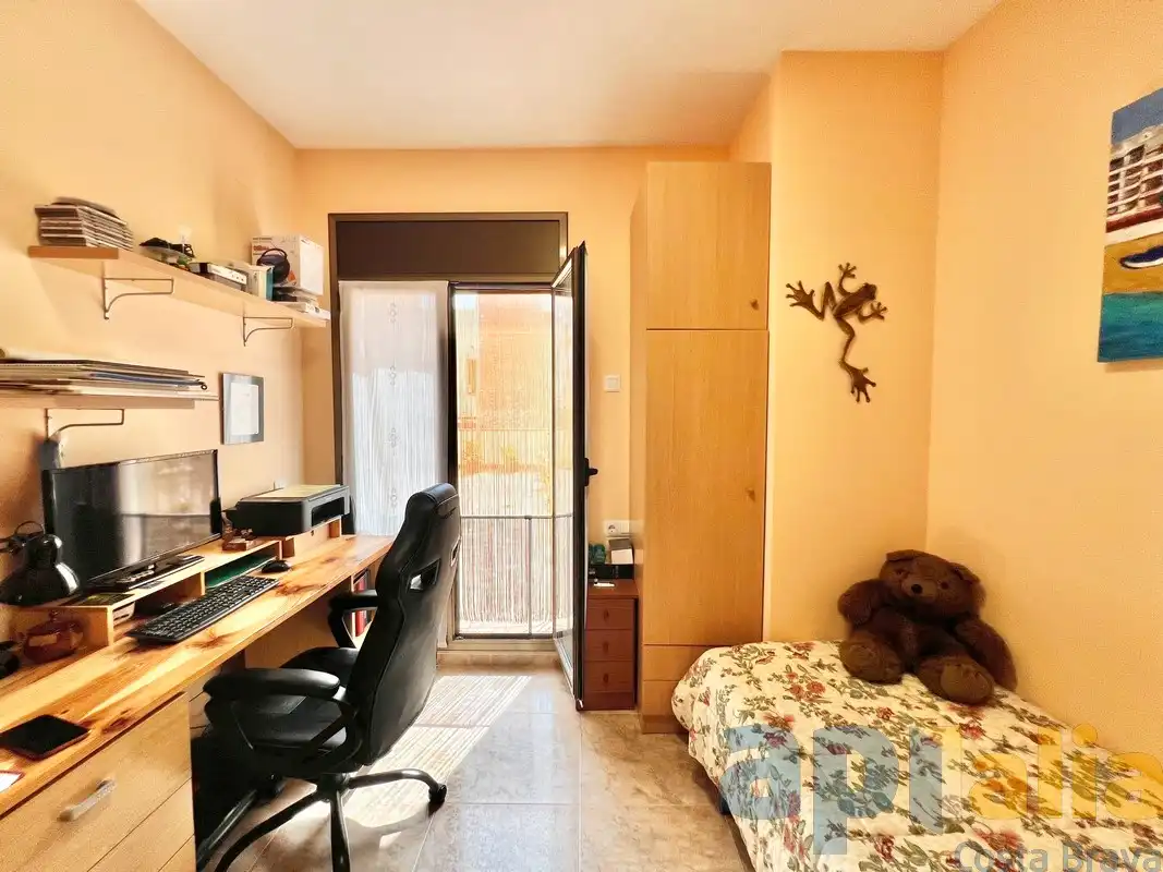 Dormitori de Casa adosada en venda en Palamós amb Aire condicionat, Calefacció i Terrassa