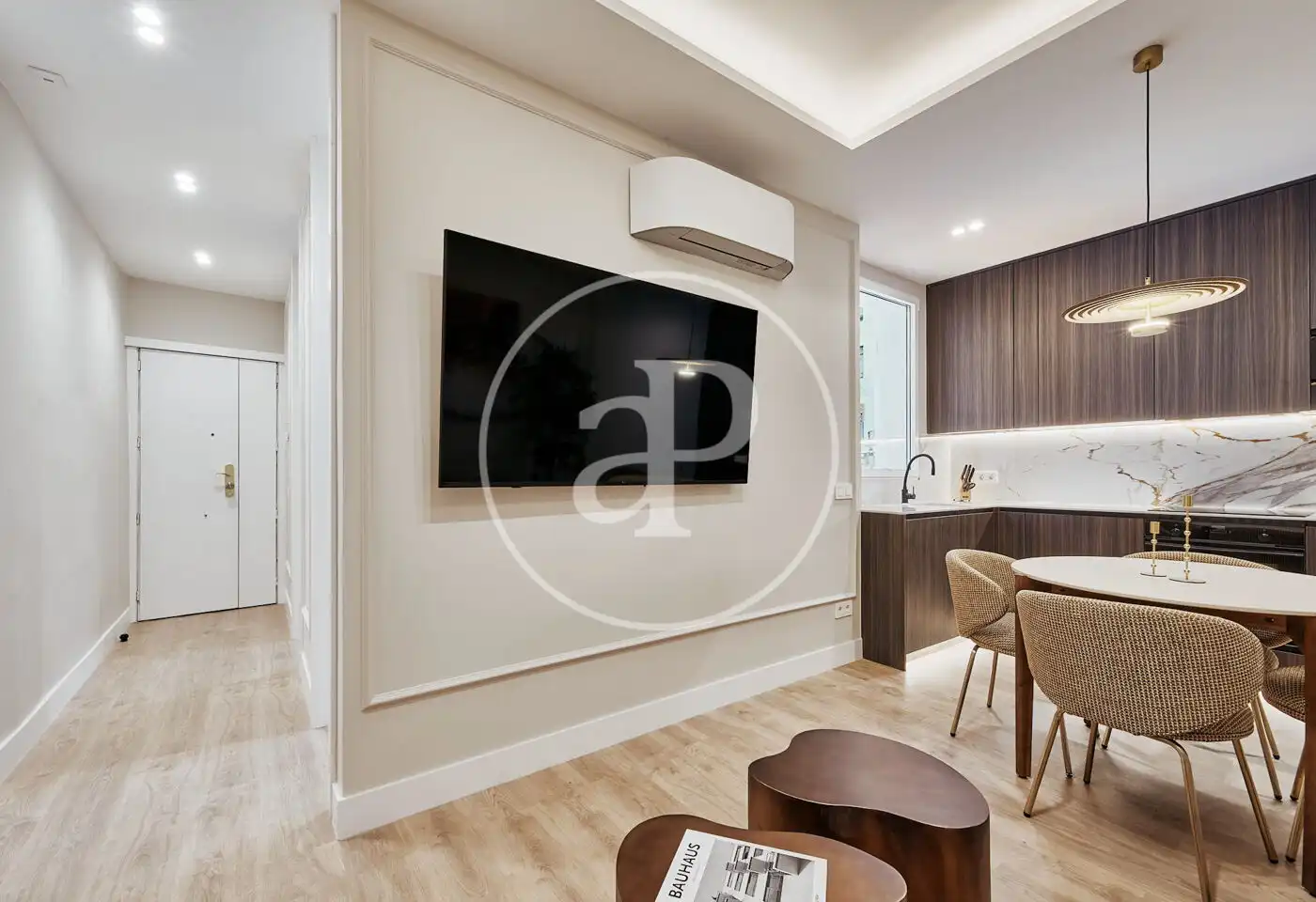 Sala d'estar de Pis en venda en Madrid amb Aire condicionat, Calefacció i Terrassa