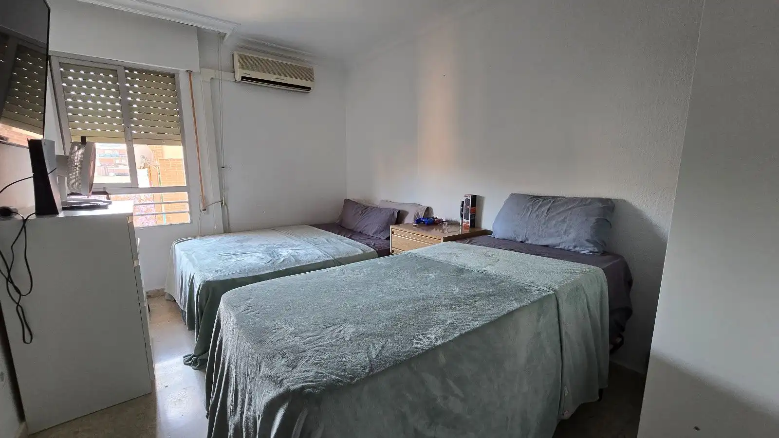 Habitación de Piso en venta en Benalmádena con Aire acondicionado, Terraza y Amueblado