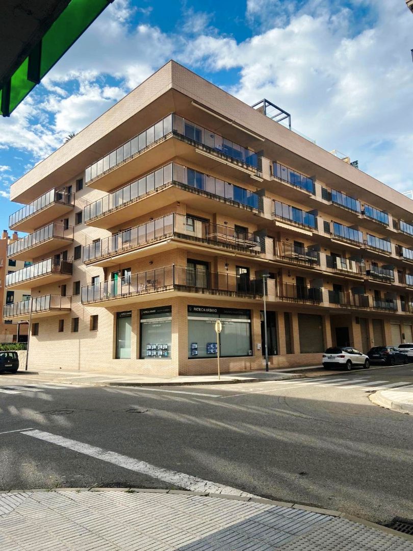 Vista exterior de Pis en venda en Cambrils amb Aire condicionat, Terrassa i Traster