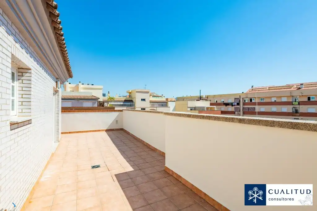 Terrace of Flat for rent in Castellón de la Plana / Castelló de la Plana  with Air Conditioner, Terrace and Oven