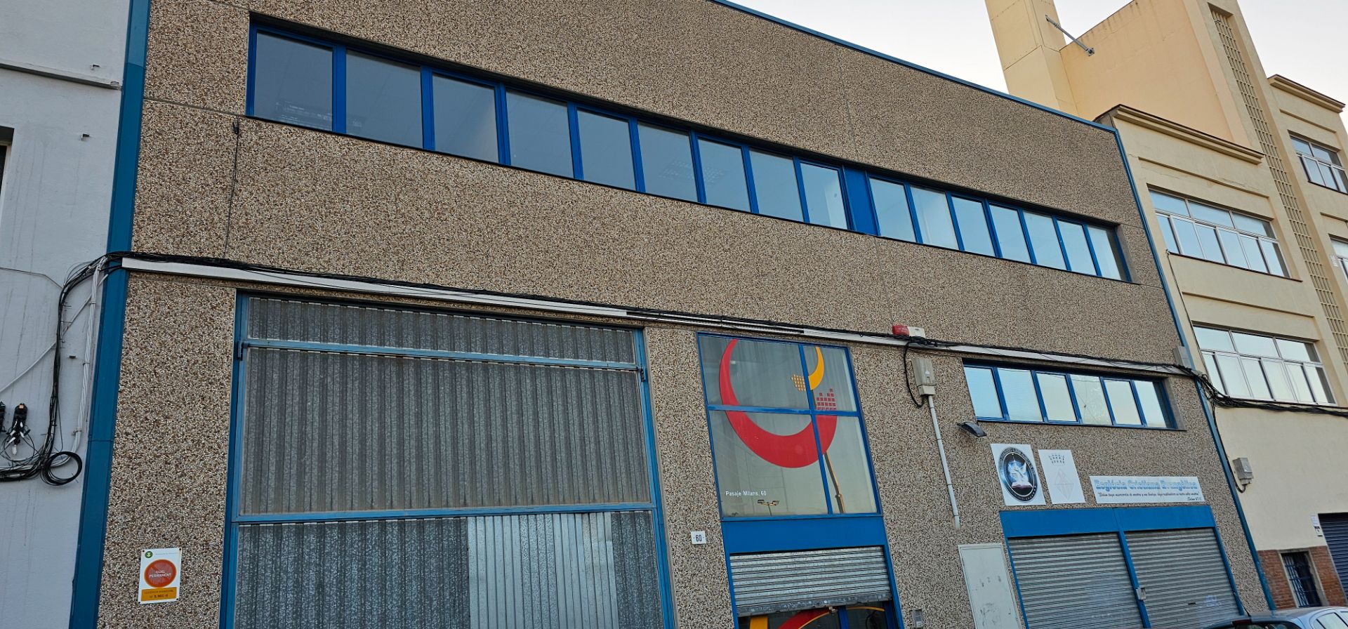 Exterior view of Industrial buildings for sale in L'Hospitalet de Llobregat
