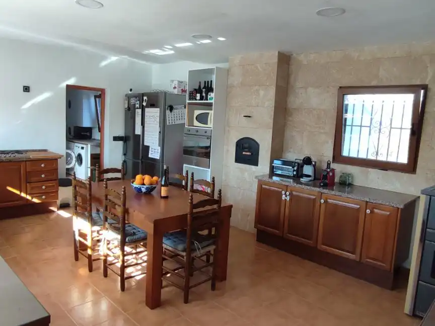 Villa con piscina in affitto a Lago Aral 5, imagen 7