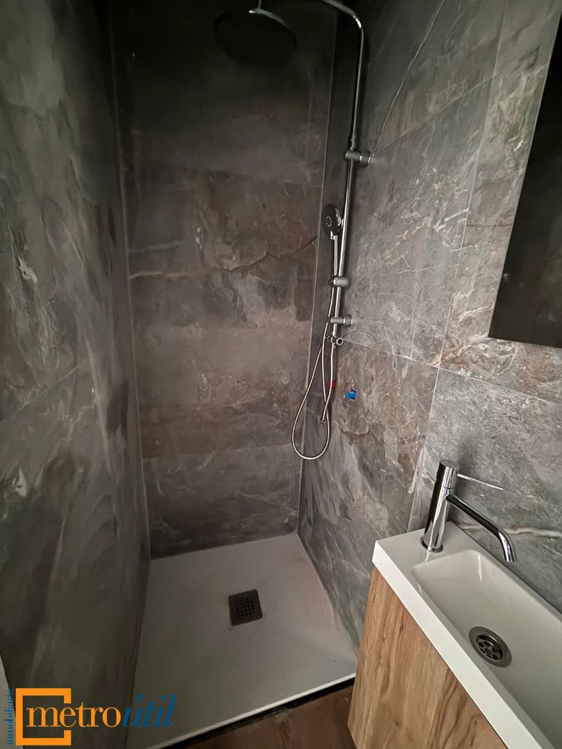 Badezimmer von Wohnung zum verkauf in Villares de la Reina mit Heizung und Parkett