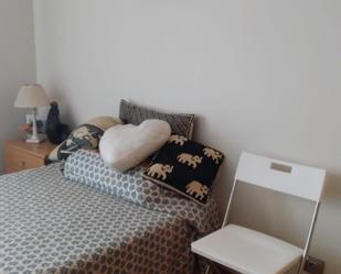 Bedroom of Apartment to share in  Valencia Capital  with Air Conditioner