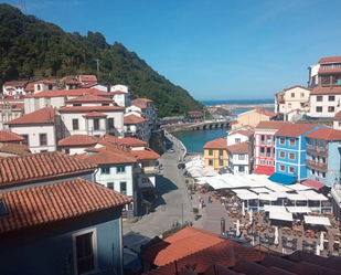 Vista exterior de Edifici en venda en Cudillero