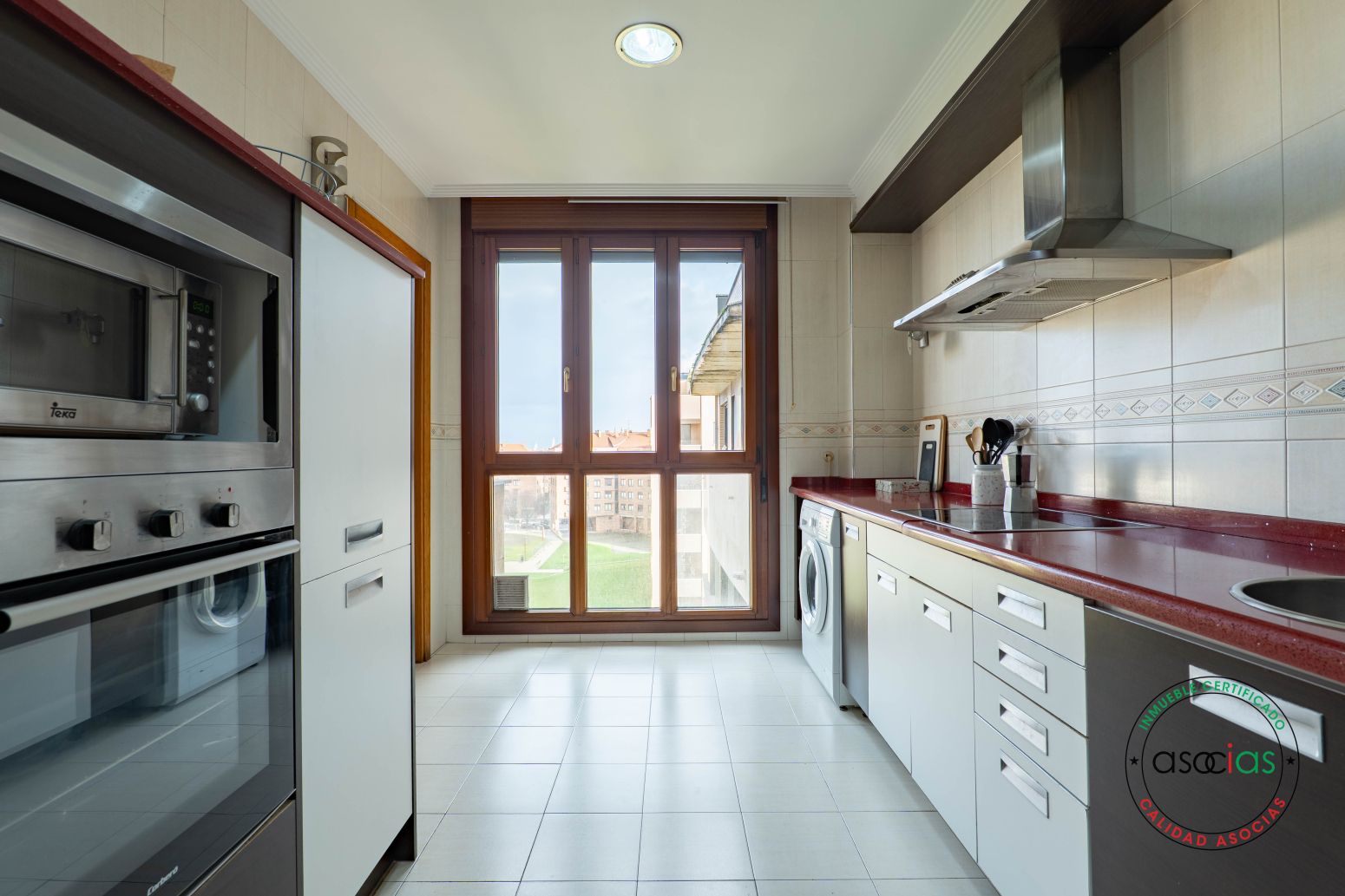 Kitchen of Flat for sale in Gijón   with Heating, Parquet flooring and Storage room