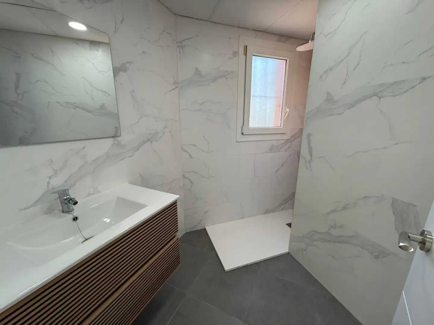 Villa mit Pool zum Verkauf in Alcorrín, imagen 43