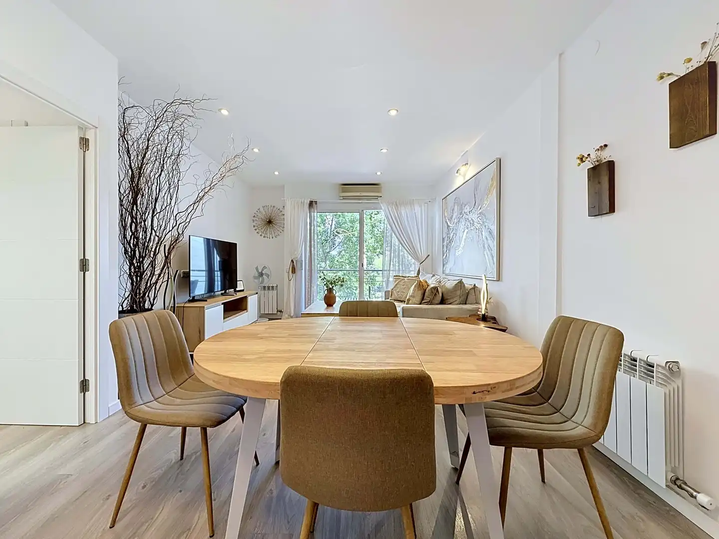 Dining room of Flat for sale in Sitges  with Air Conditioner, Heating and Terrace