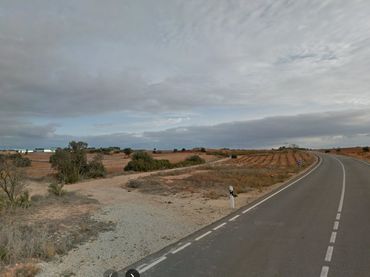 Terreny rústic en venda a Caudete de las Fuentes