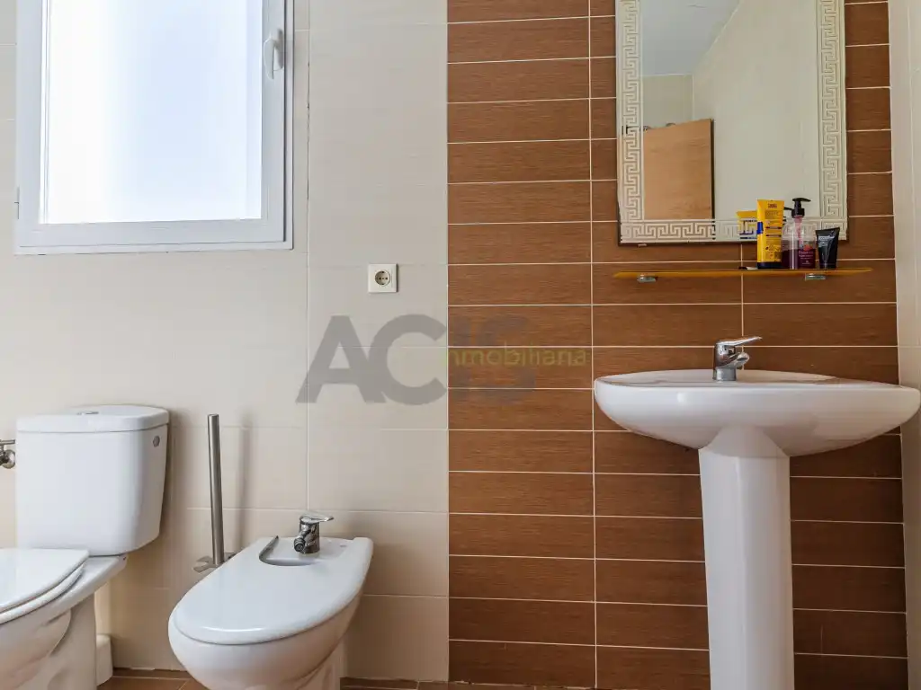 Bany de Àtic en venda en L'Alcúdia amb Terrassa, Piscina i Balcó