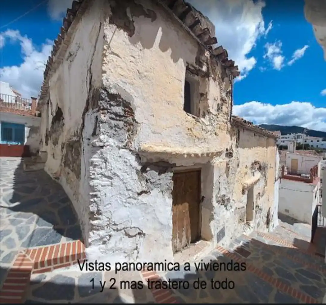 Vista exterior de Casa adosada en venda en Sedella