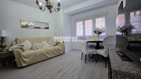 Photo 3 of Flat for rent in Calle Cámara, Centro, Avilés