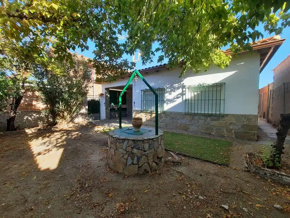 Villa à vendre à Escalona