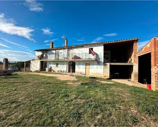 Exterior view of Country house for sale in Sant Jordi Desvalls  with Terrace