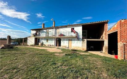 Exterior view of Country house for sale in Sant Jordi Desvalls  with Heating, Private garden and Terrace