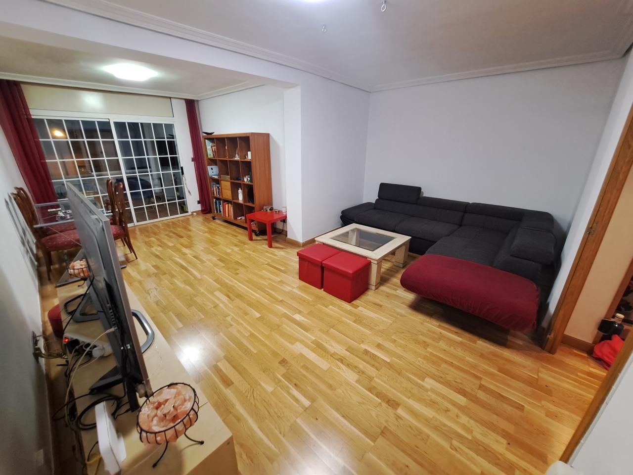 Sala d'estar de Pis en venda en  Zaragoza Capital amb Aire condicionat, Calefacció i Parquet