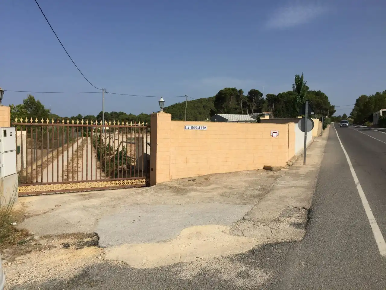 Vista exterior de Casa o chalet en venta en Polop con Aire acondicionado, Jardín privado y Terraza