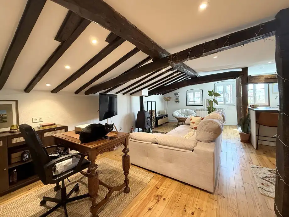 Sala de estar de Piso en venta en Vitoria - Gasteiz con Calefacción y Amueblado