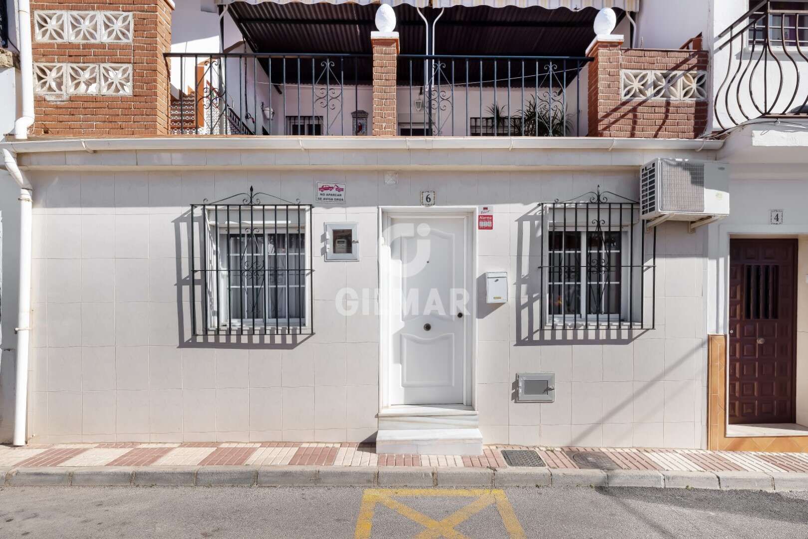 Vista exterior de Casa adosada en venda en Benalmádena