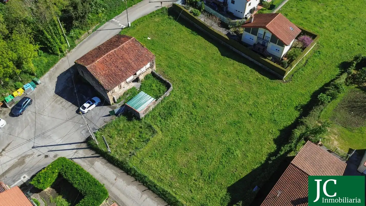 Casa rústica amb jardí en venda a Hazas de Cesto, imagen 3